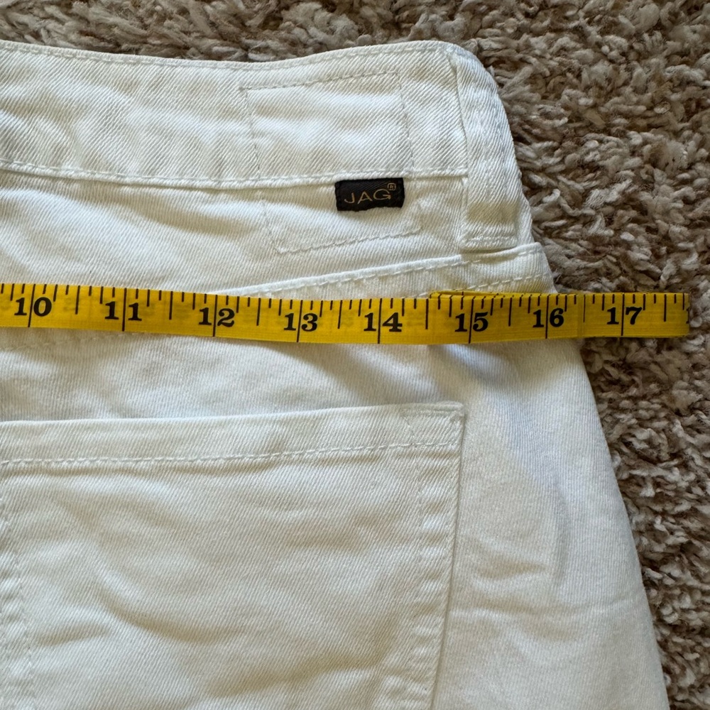 JAG Jeans White Size 4 Low rise Straight leg